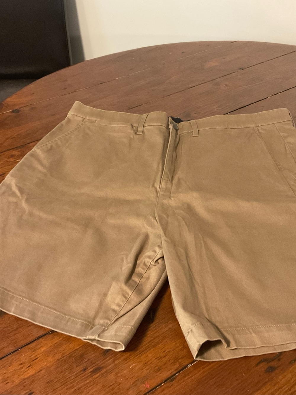 Jachs Classic Tan Flat-Front Men's Shorts